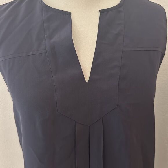 Tory Burch 100% silk navy blue shell tank blouse 4 - Picture 3 of 8